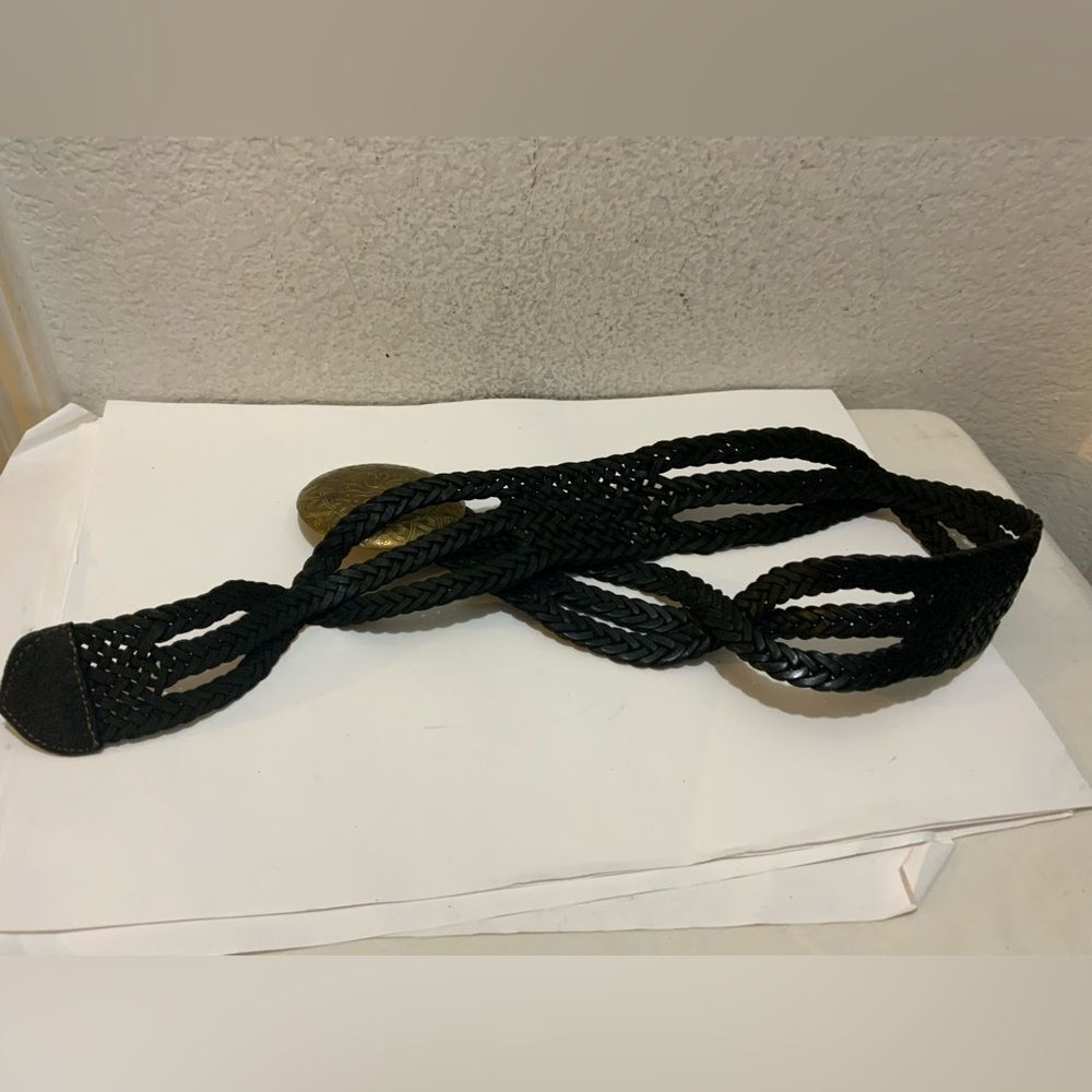 Genuine Leather Belt W/ plate  Buckle Womens one size made in Morocco